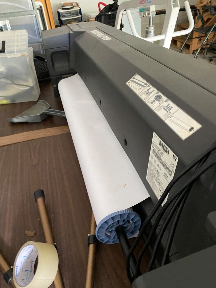 HP DesignJet 800 Color Printer Plotter. $1000 or best offer