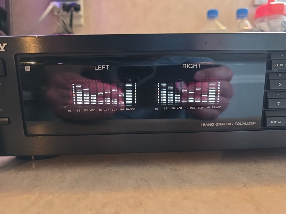 Sony SEQ-711 2 Channel 7 Band Digital Equalizer Bundle Remote *Read description*