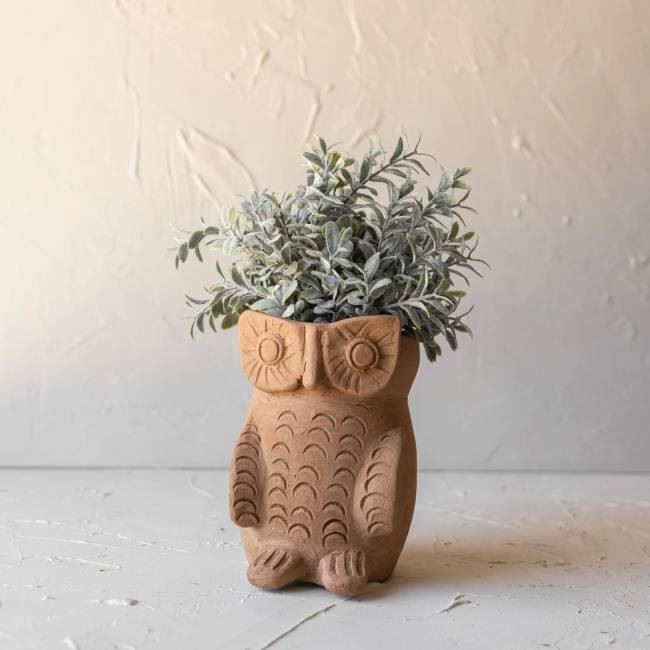 Foreside Home & Garden Marisol Terracotta Owl Planter