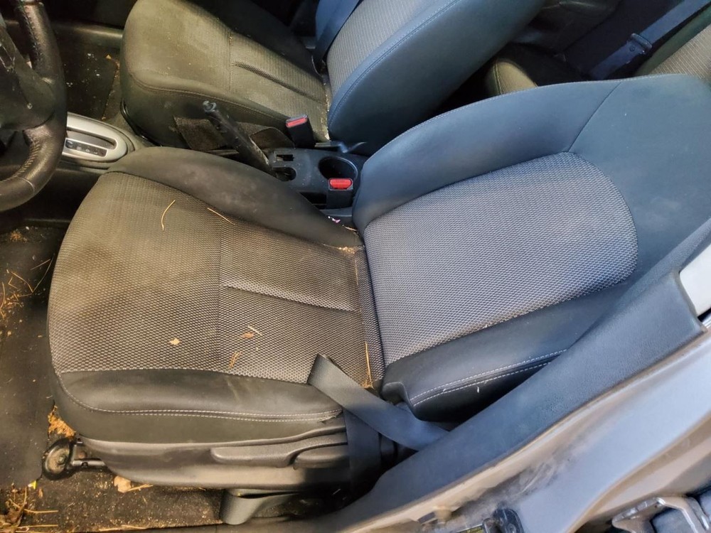 VERSA 2016 Battery Tray 546624