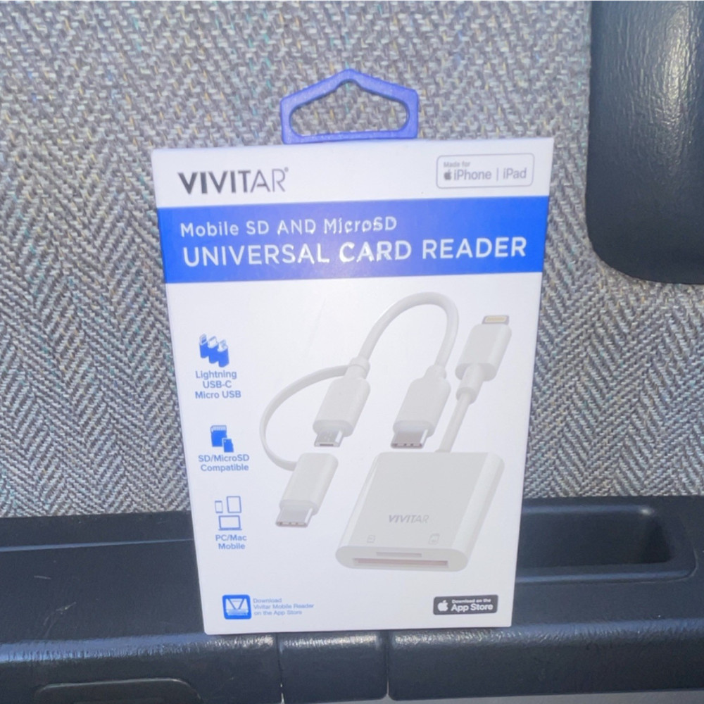 Vivitar SD MicroSD Card Reader USB-C Lightning Micro USB for Apple Devices
