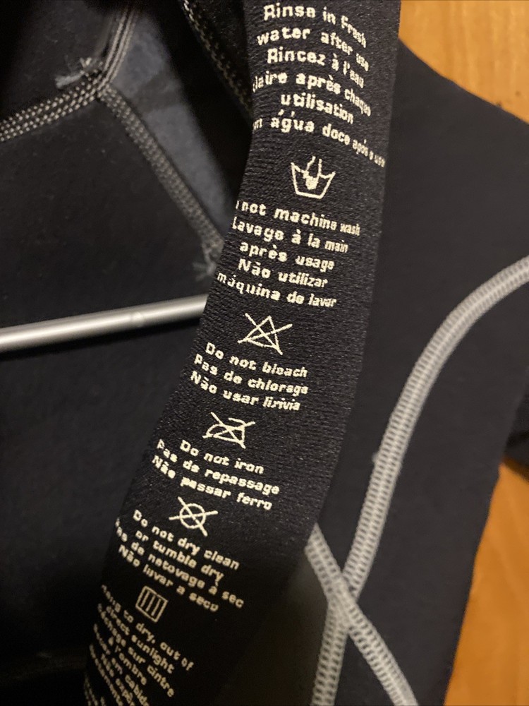 Rip curl Size 4 Wet Suit For Kids