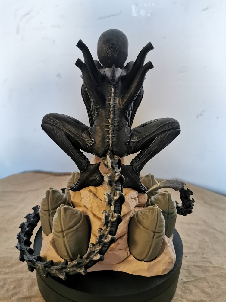 Alien 👽 Controller Holder ( 3d Printed)
