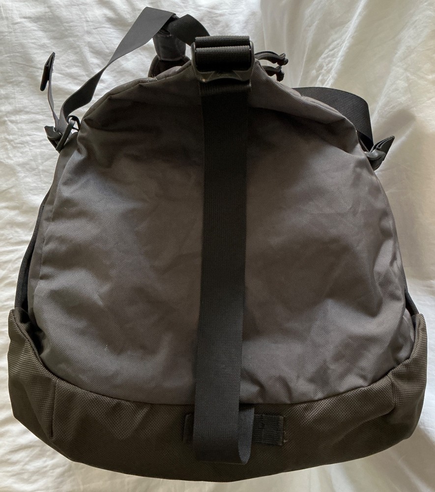 NEW Gregory Stash Duffle 95 Bag Shadow Black EXCELLENT