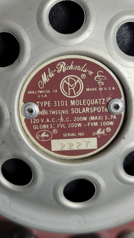 Mole Richardson Type 3101 Molequartz InBetweenie Solarspot Tested