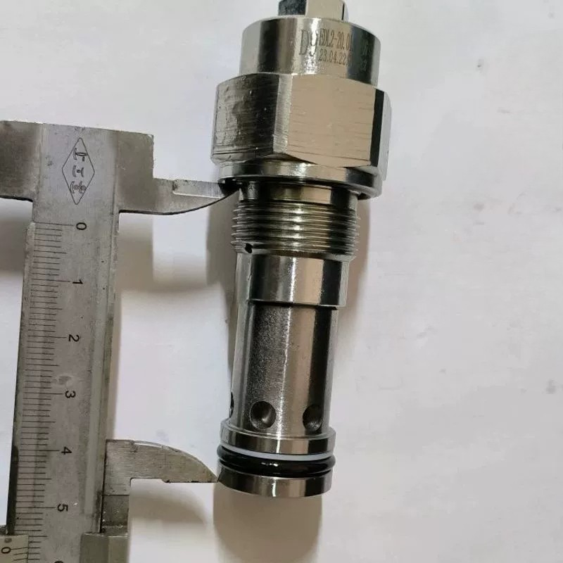 1Pcs New For Pressure regulating valve D9 EDL2-20.01