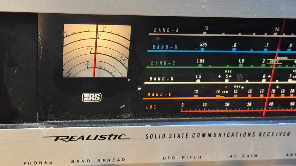 Realistic DX-160 Solid State Communications Receiver -Serviced – Working – AS-IS