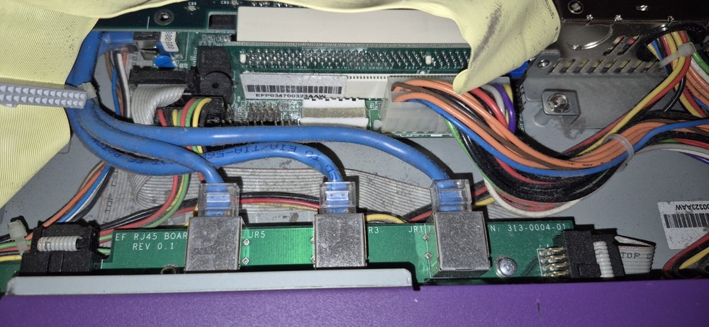 ServGate EdgeForce Plus SG230, FIREWALL / VPN NETWORKING , POWERS ON ,SOLD AS IS