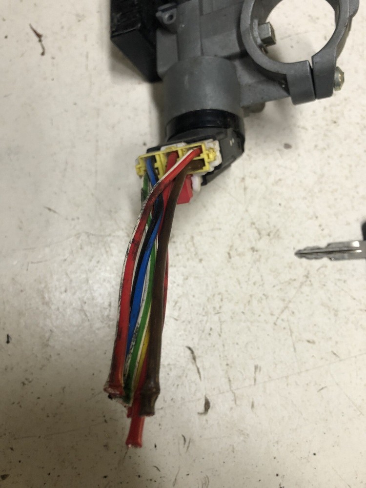LDV MAXUS STEERING LOCK & KEY 2005 - 2010