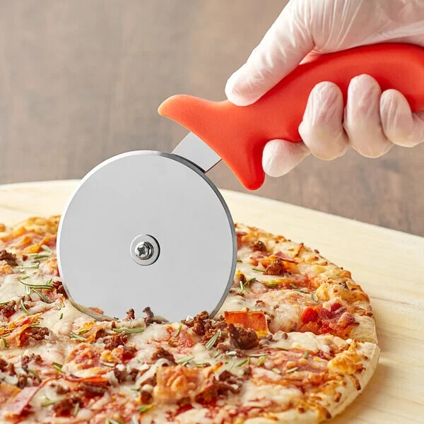 Choice 4" Pizza Cutter with Polypropylene Red Handle