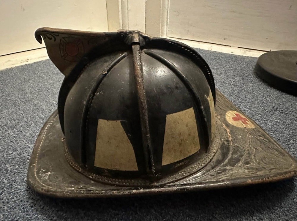 Firefighter Helmet Black Leather Cairns B Code