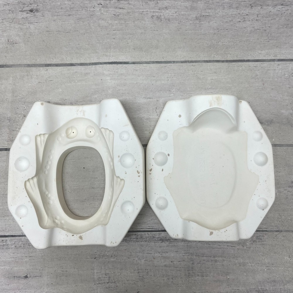 McNees Mini Mold Ceramic Casting Mold Frog Soap Dish #M-467