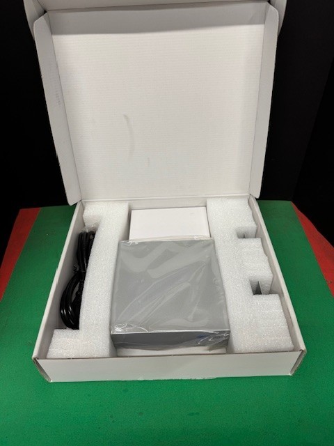 Edgewater Networks 4700-100-0030 Data Networking 8LAN 2WAN