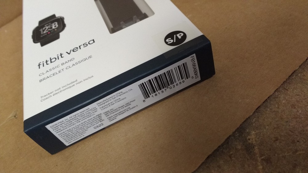 FITBIT VERSA BLACK CLASSIC REPLACEMENT BAND SIZE SMALL NEW IN BOX