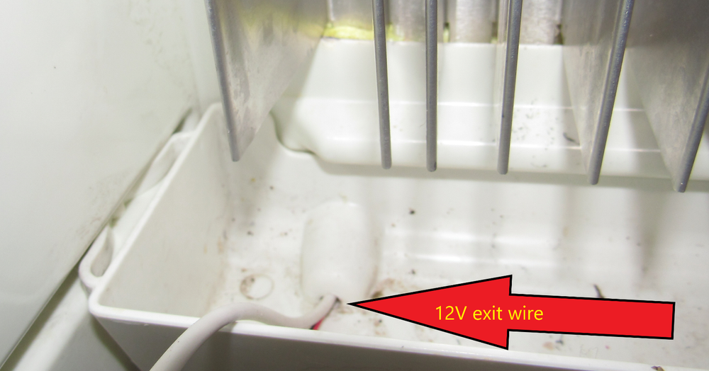 RV Refrigerator Fin Fan with Temperature Readout