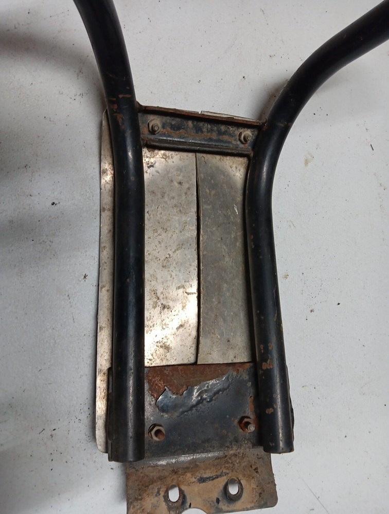 Polaris Scrambler 400 2x4 00 Bumper Front B1