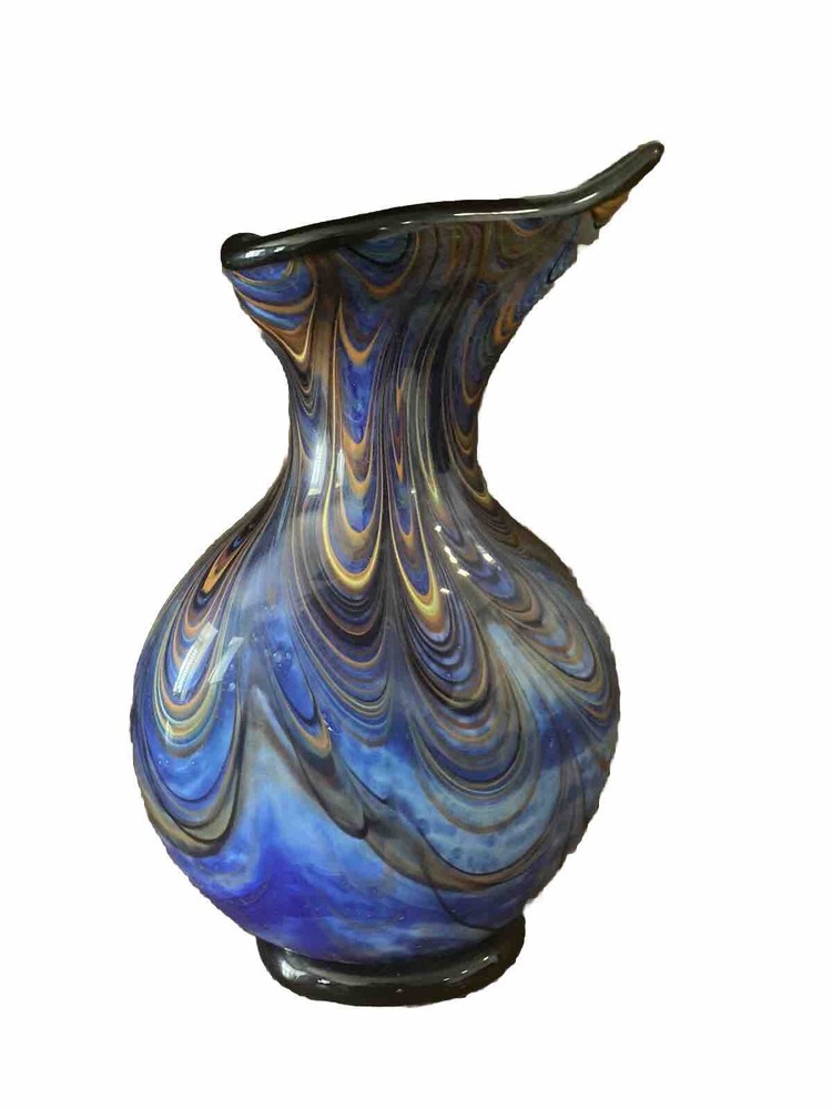 Italian Mirano Style Glass Vase