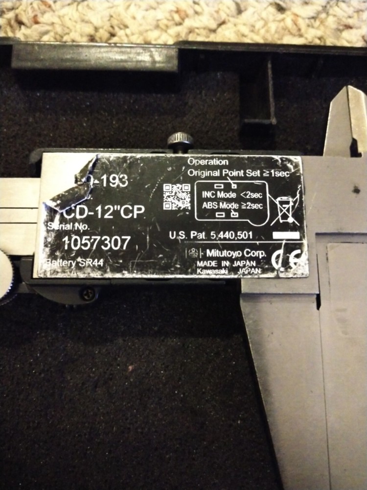 Mitutoyo Absolute Digimatic Digital Calipers 500-193 CD-12" CP Inside Outside