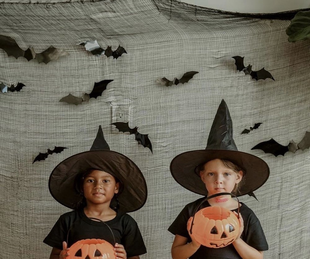 28 pcs Black PVC Bats Wall Decor Halloween