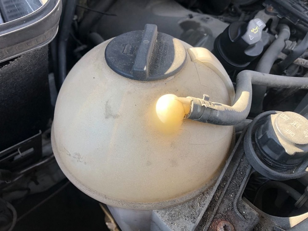 Freightliner SPRINTER Radiator Overflow Bottle - Used