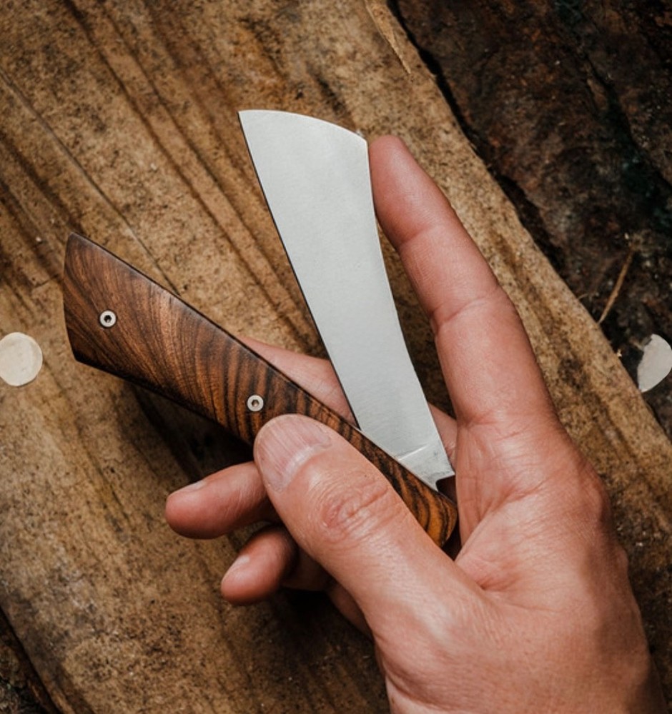 French Walnut Pocket Knife Folding Knife