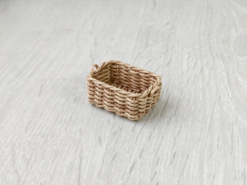 1:12 dollhouse miniature rectangular low wicker storage basket. handmade