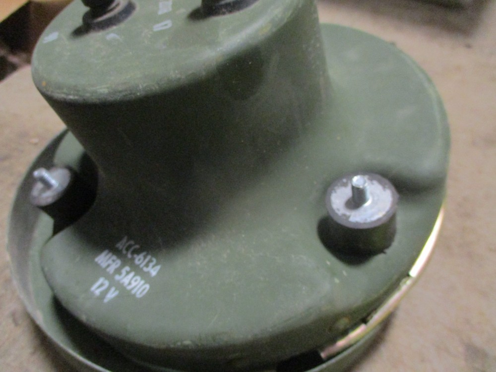 NOS Headlight Mount, Light Scuffs, No Bezel Screws, for MVs (NOT HMMWV)