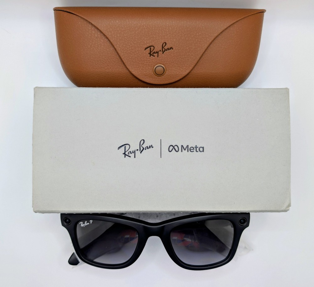 Meta Ray Ban-Wayfarer sunglasses-Black-Graphite Polarized(Light Scratching)~0WP~