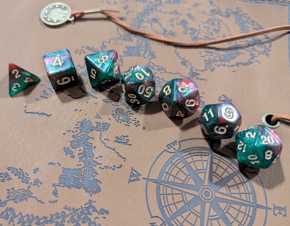 ✨Crimson Grove✨ 7 Dice Set Poly RPG DnD Dungeons Dragons AD&D Pathfinder d20