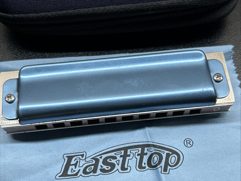 EASTTOP T008K 10 Hole Harmonica Diatonic Blues Professional Harmonica w/ Case