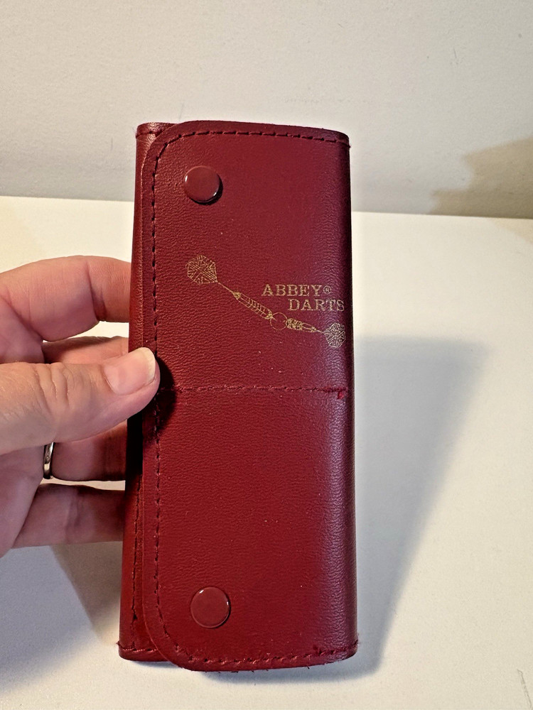 Abbey Darts Case Soft Red Double Fold Snap *Empty