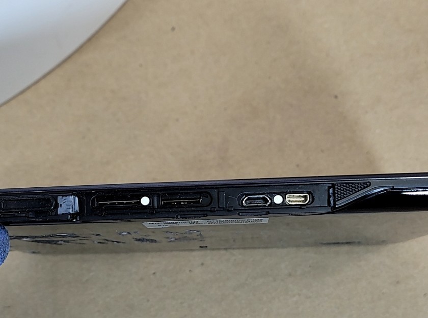 PANTECH Element P4100 Tablet 16GB 4G LTE SEE NOTES