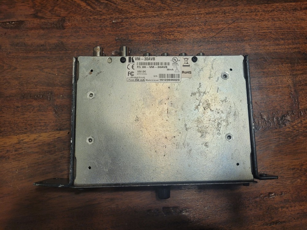 Kramer 1:3 Audio/Video DA VM-30AVB