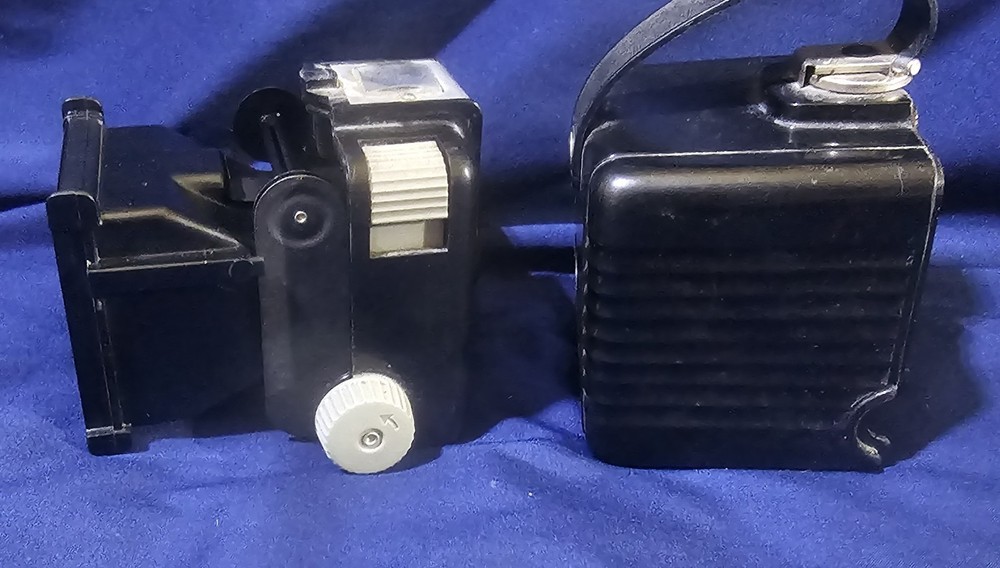 Brownie Hawkeye Camera Flash Model ~ Untested