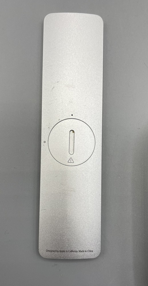 Apple TV (3rd Generation) HD Media Streamer - A1469 Bundle - Fully Functional