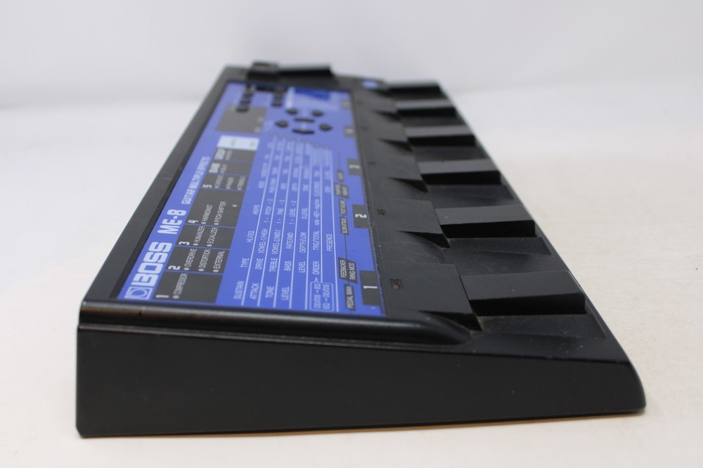 BOSS ME-8 Guitar Multiple Effects Processor Pedal Board Unit Only