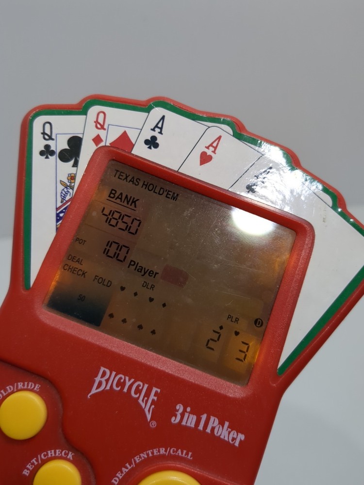 Techno Source 2004 Bicycle 3 in 1 Poker Handheld Electronic Game Pre-owned Works