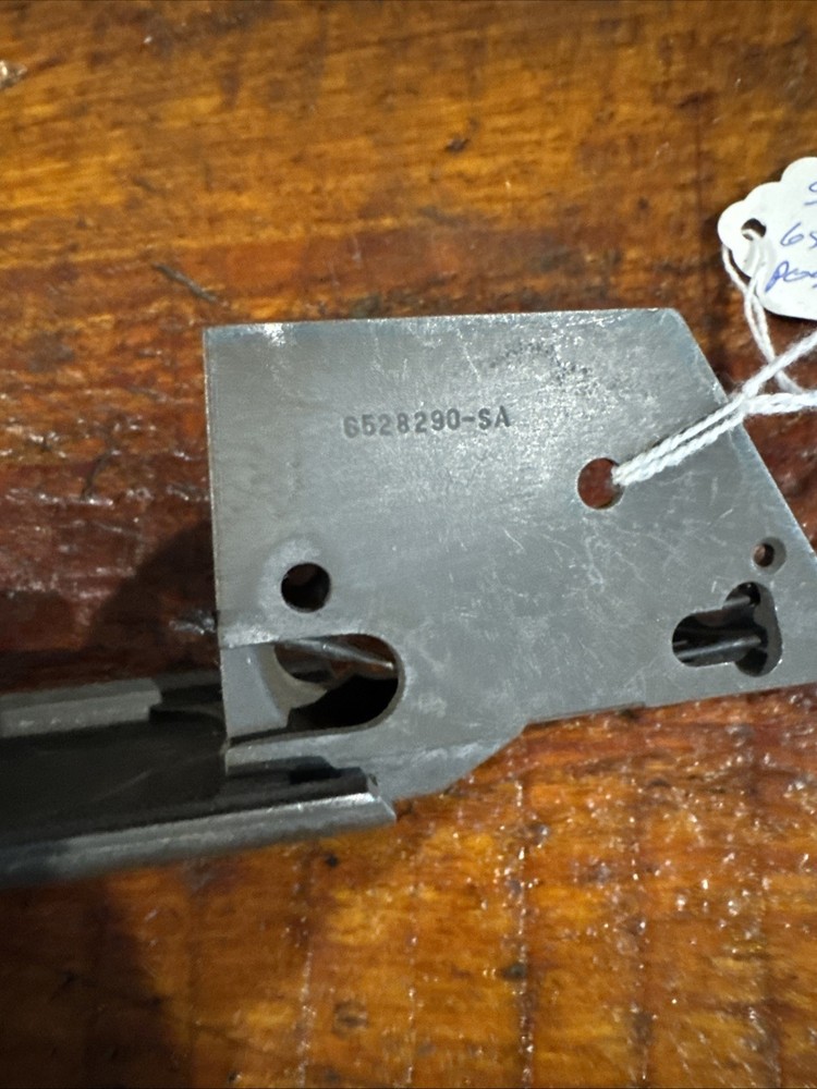 WWII Springfield Armory M1 Garand Trigger Housing 6528290. Post War.