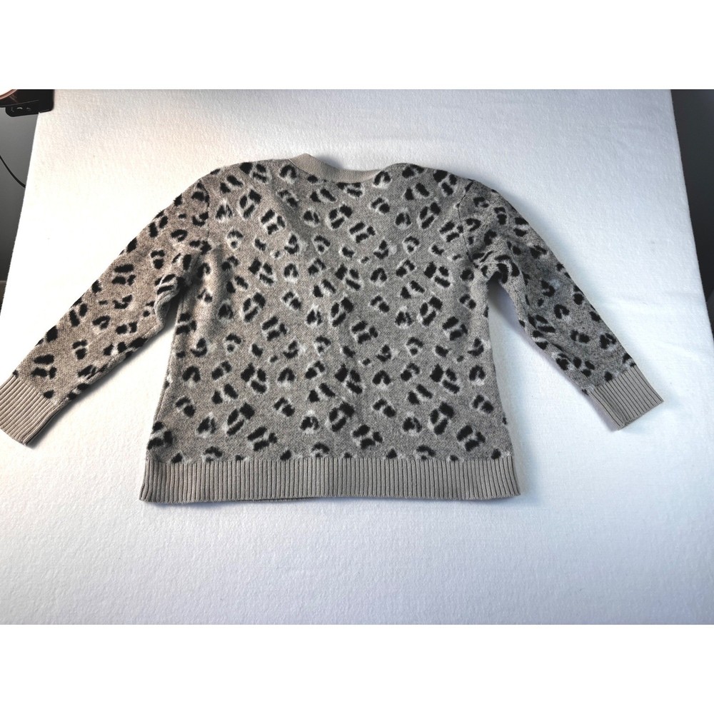 Everyly Grey Leopard Print V-Neck Button Front Cardigan Sweater Womens Medium
