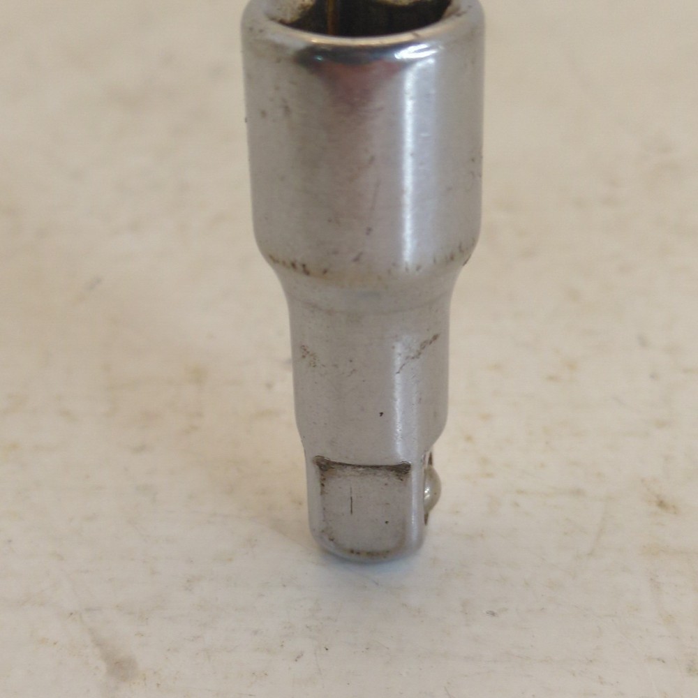 Klein Tools 65721 1-1/2-Inch Extension with 3/8-Inch Socket Size