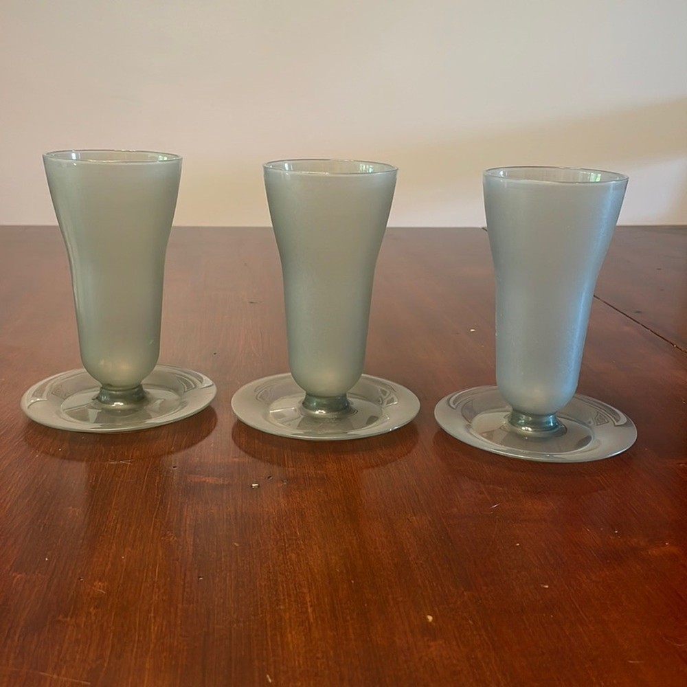 Vintage Tupperware gray cups set of 3