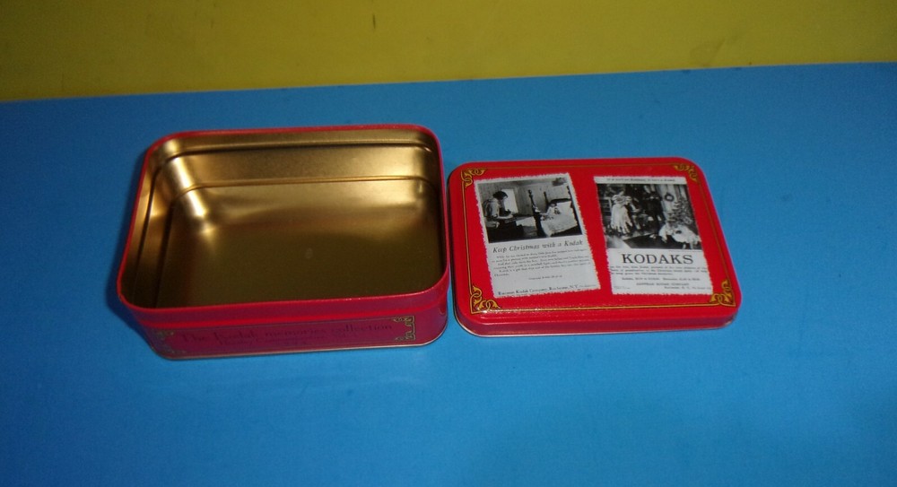 1994 Kodak "Keep Christmas with a Kodak" 5" Tin Box