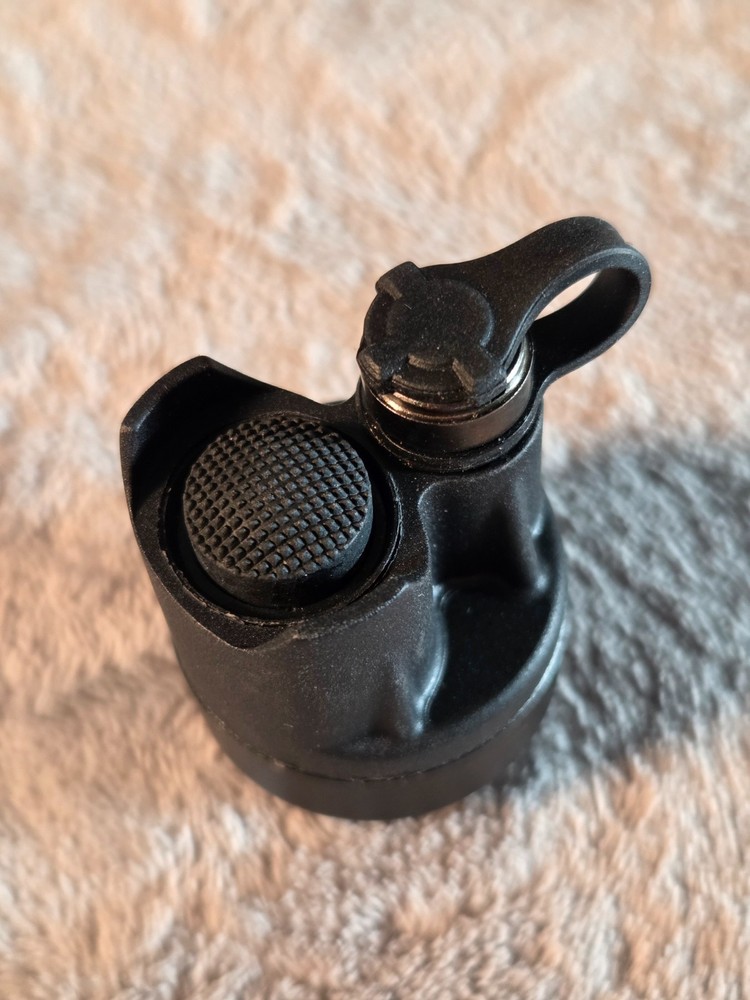 Night Evolution M952V Tactical Light Airsoft (Black) READ DESCRIPTION