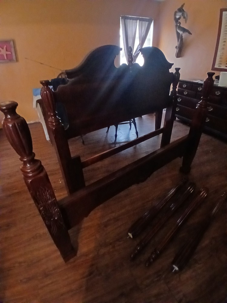 5 piece Queen bedroom set