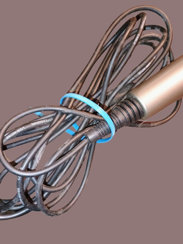 Wired Microphone With On-off Switch Karaoke