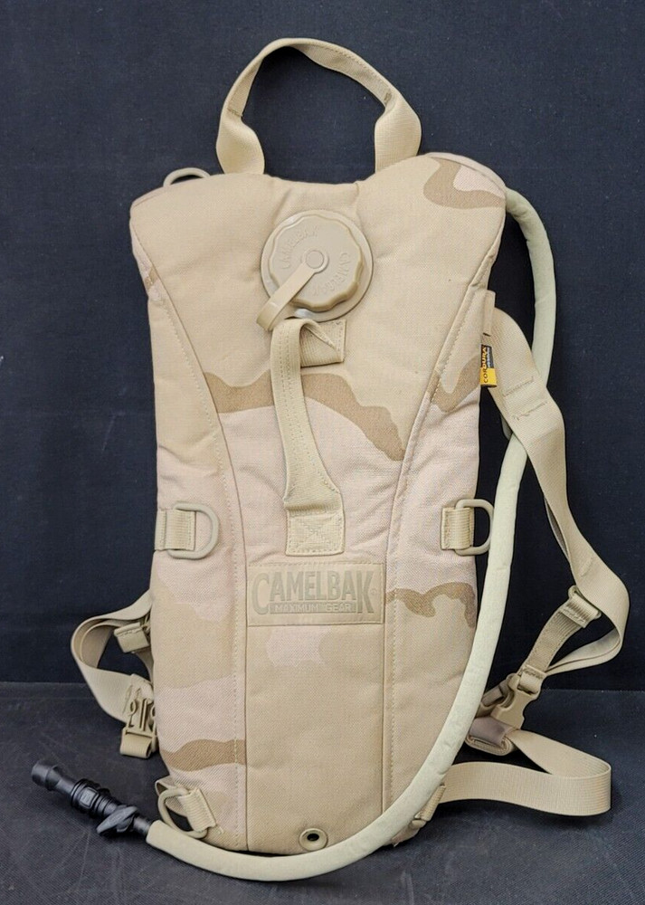 CamelBak Maximum Gear Desert Camo Thermobak