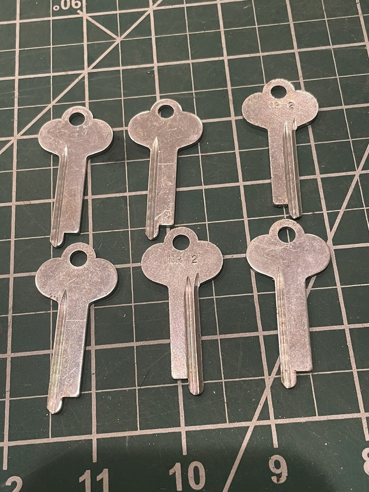6 Flat Safty Deposit Drop Safe Keys Locksmith Lock Uncut