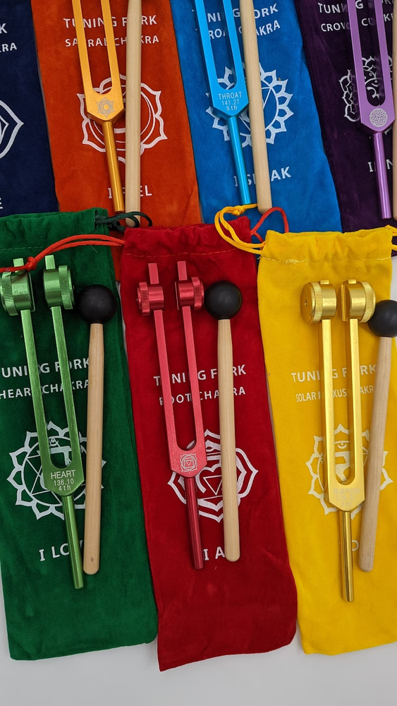 7pc Chakra Tuning Fork Set with Individually Marked Chakra Sign Bags