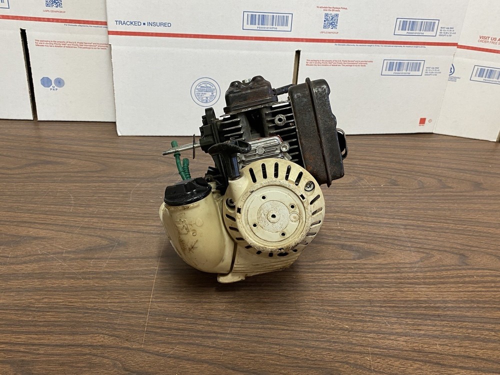 STIHL FS130R String Trimmer Engine Head For Parts / Project - Read Notes 36cc