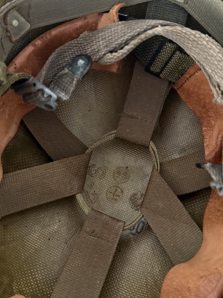 DEVILS LAKE SIOUX ARMY COMBAT HELMET Size S